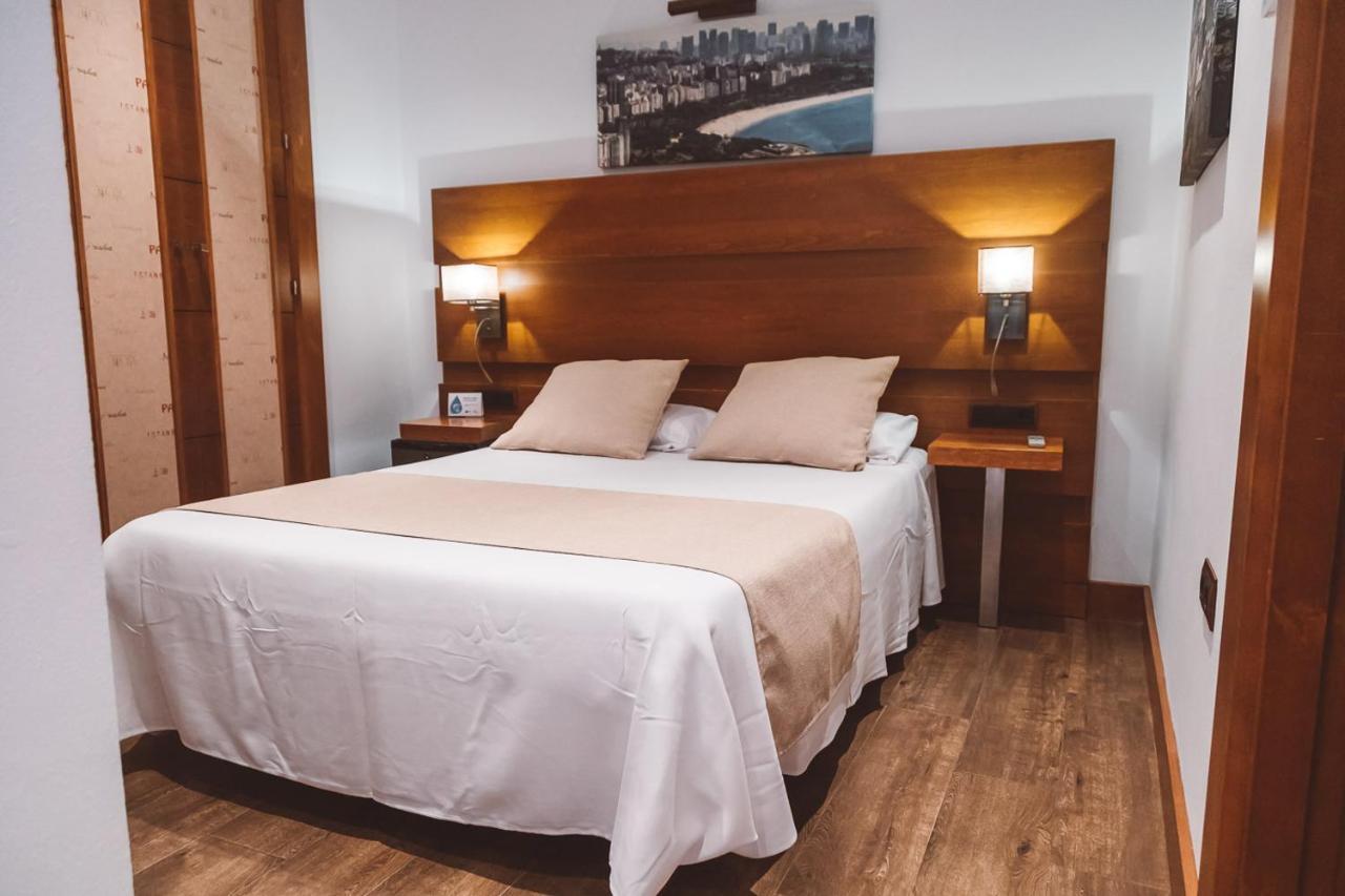 Ferreira Hostal Boutique كونيل ذي لا فرونتيرا المظهر الخارجي الصورة