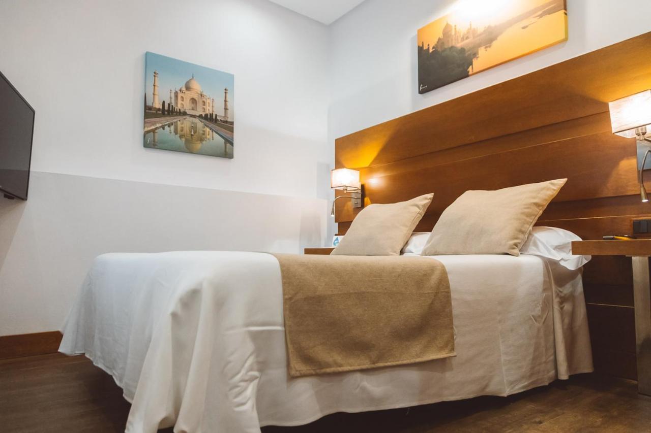Ferreira Hostal Boutique كونيل ذي لا فرونتيرا المظهر الخارجي الصورة