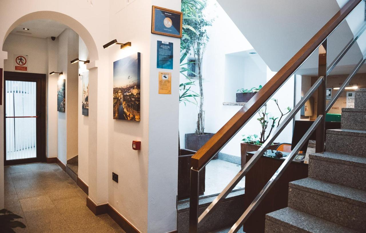 Ferreira Hostal Boutique كونيل ذي لا فرونتيرا المظهر الخارجي الصورة