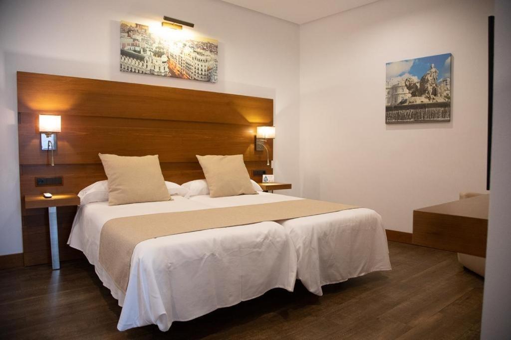 Ferreira Hostal Boutique كونيل ذي لا فرونتيرا المظهر الخارجي الصورة